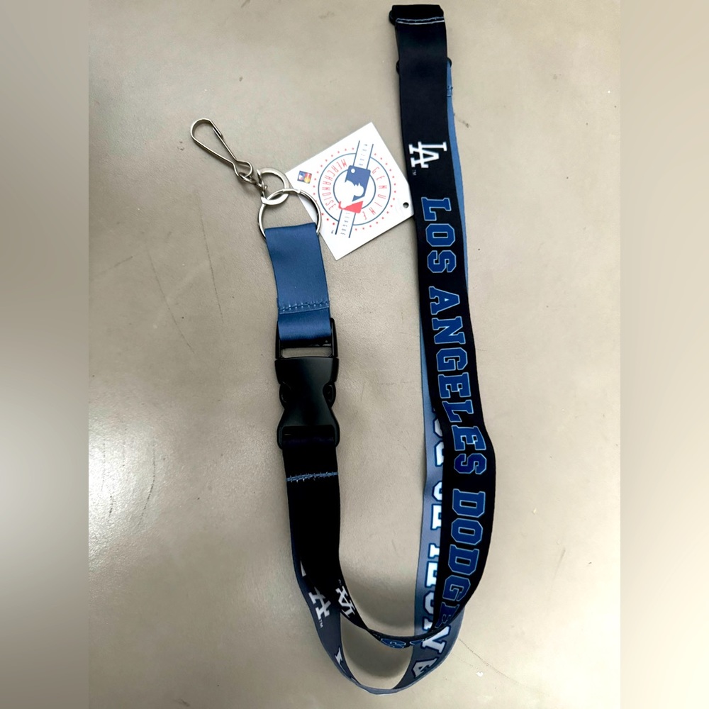 Los Angeles Dodgers MLB Lanyard Clip Neck Tag Keychain for ID Keys Ticket Holder